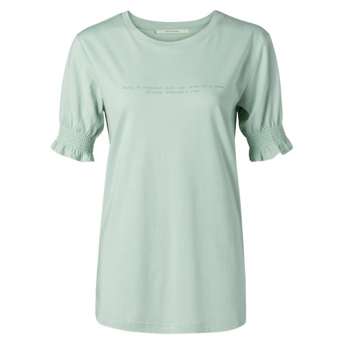 t-shirt-met-gesmokte-mouwen (1).jpg