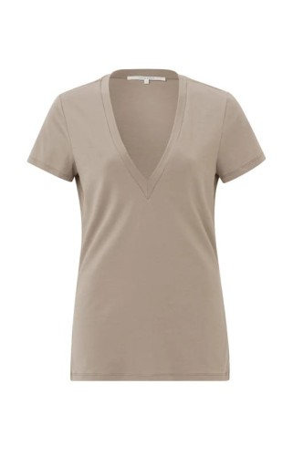 t-shirt-with-v-neck-and-short-sleeves-in-regular-fit-mocha-meringue-sand_230bce47-51e8-4a5c-8aa2-412.jpg