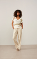 spencer-with-v-neck-and-rib-details-in-regular-fit-wool-white-dessin_1d4fbdb6-698d-4c7f-a321-33290ada6139_512x.jpg