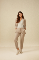 soft-pantalon-with-straight-leg-pockets-and-pinstripes-pure-cashmere-brown-dessin_768x.jpg
