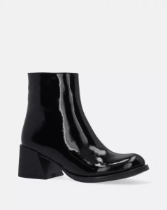 Botki Venezia 0012811 303 Black 