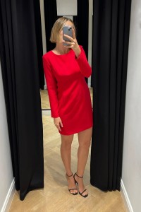 KLASYCZNA SUKIENKA ARIKA CZERWONA 