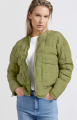 short-quilted-jacket-with-pockets-and-zipper-closure_c19e3ded-4a66-4bd6-b3e6-df641cd55248.jpg