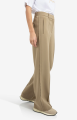 woven-trousers-with-wide-legs-and-stitched-details-1_2ad4c0f3-43ed-4367-9b50-d08cb291221d.jpg