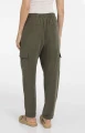 cargo-trousers-with-straight-legs-and-pleats-1_4907a3fd-1ac8-410c-bd0b-87a00ade7ddf.webp