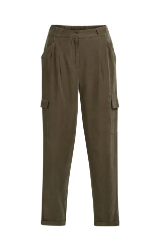 cargo-trousers-with-straight-legs-and-pleats-1_75594709-db66-4619-8876-7790fc642566.webp