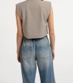 checked-gilet-with-shoulder-pads_8a036b56-d239-4da7-bd68-992c53d4f4f2.jpg