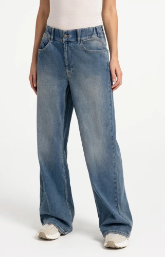 extra-long-wide-leg-jeans-l32_d6a9e7d1-bf6d-4f3a-9074-0f907d093d98.jpg